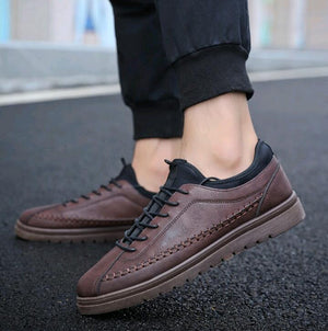 Brand Men's PU Casual Shoes Classic Fashion Male Lace up Flats black grey brown Men Flat Heel  masculino lightweight