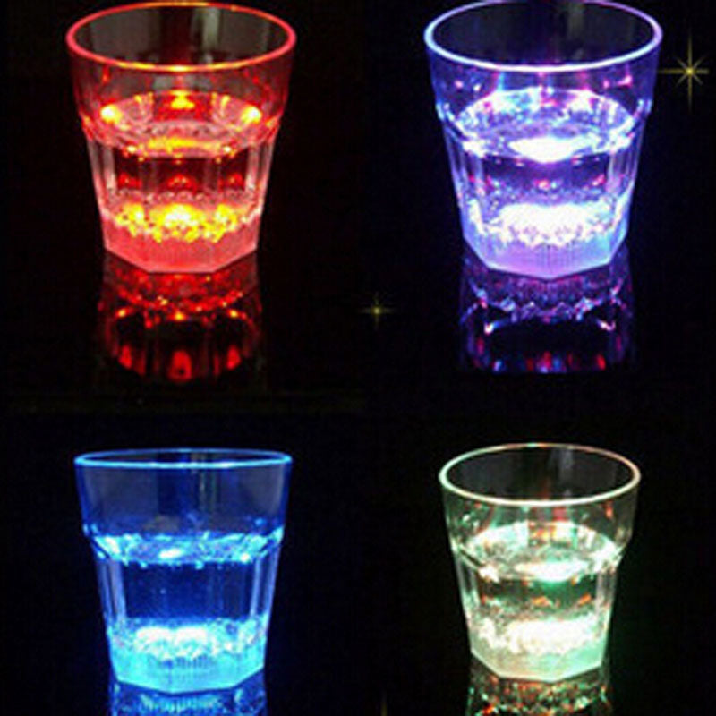 20pcs Colorful Led Cup Flashing Shot Glass Led Plastic Luminous Cup Neon Cup Birthday Party Night Bar Wedding Beverage Wine flash small cup